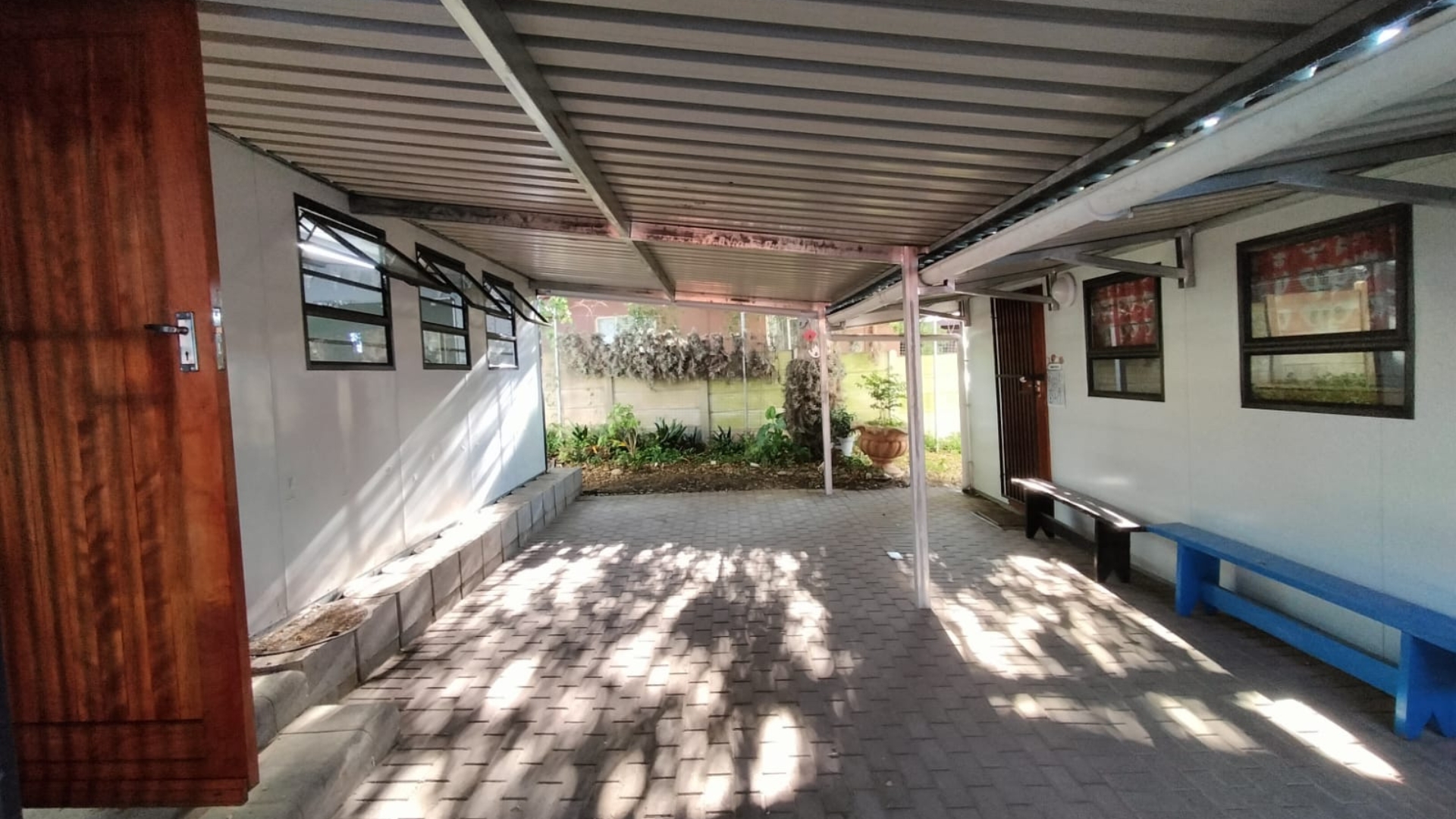 Kazin - Mobile Classroom for sale